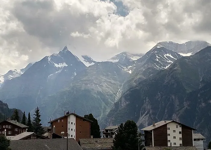 Haus Opal,wohnung Nr.25 アパート グレヘン